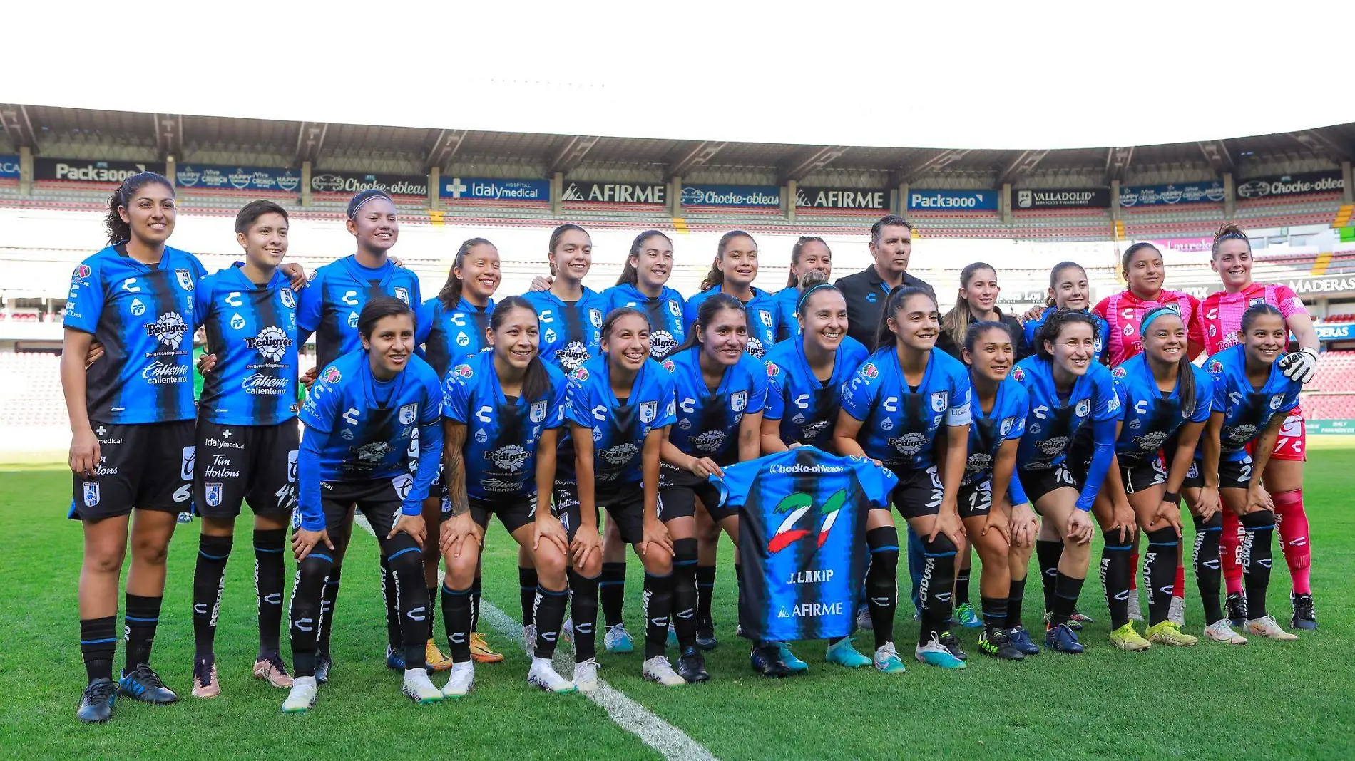 gallos femenil